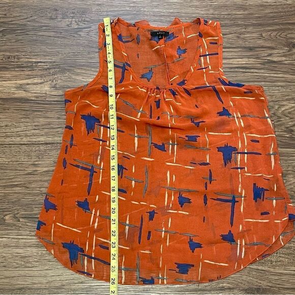 Edge Lightweight Sheer Printed Sleeveless Blouse Orange Blue Cream Size Large - Picture 11 of 12